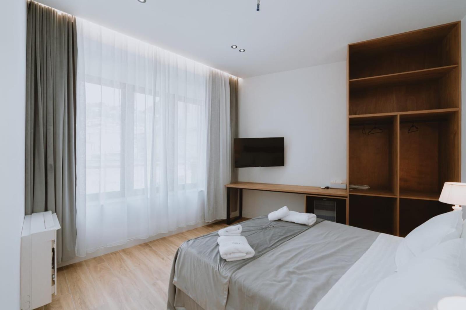 Dyrmo Hotel Berat Zewnętrze zdjęcie