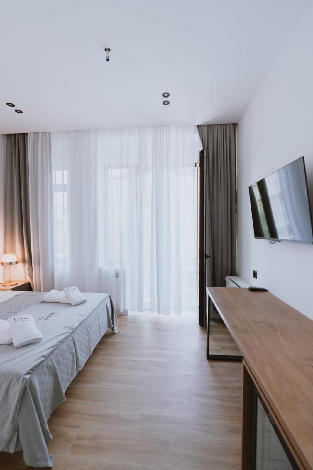 Dyrmo Hotel Berat Zewnętrze zdjęcie