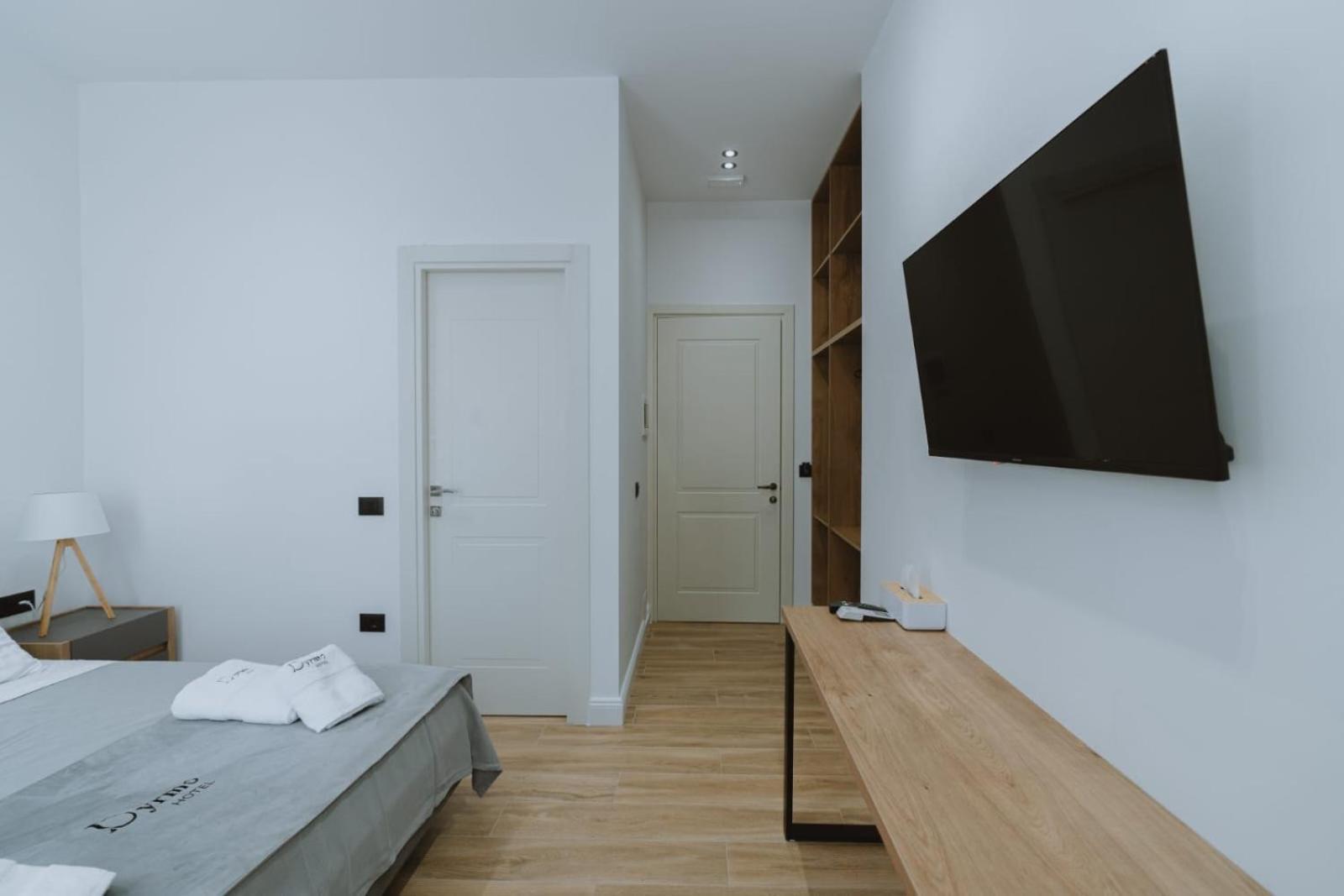 Dyrmo Hotel Berat Zewnętrze zdjęcie
